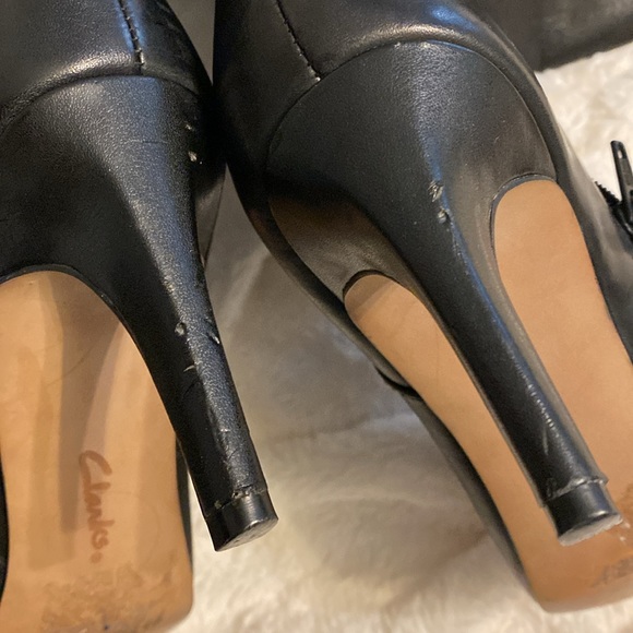 Clarks Carlita Charm 26122592 Womens Black Leather Zipper Knee High Boots - Picture 7 of 11